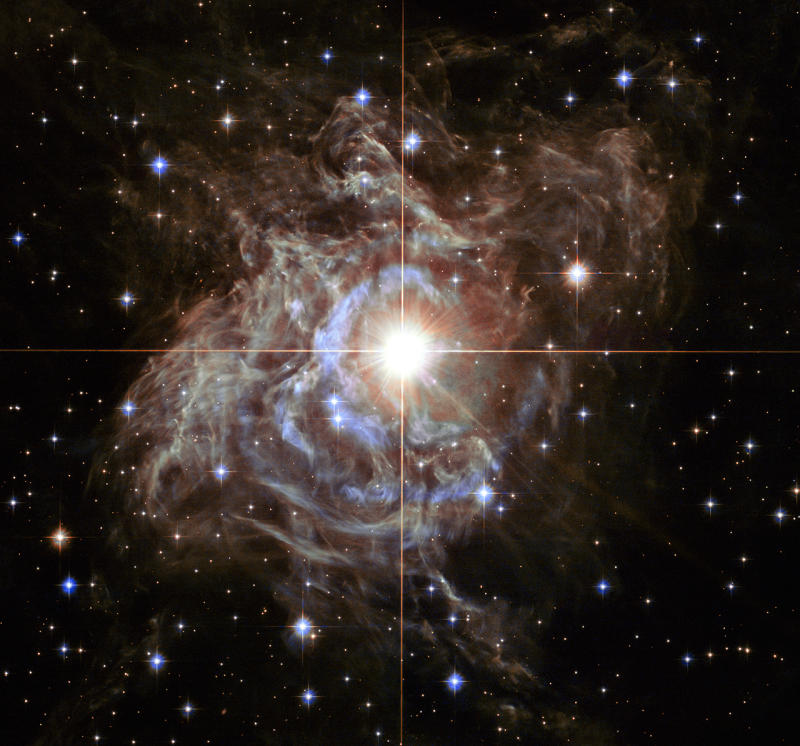 Hubble Watches Super Star Create Holiday Light Show