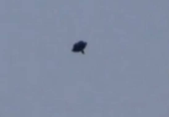 Daytime UFO filmed in Lenoir NC Aug 2011