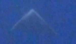 UFO Triangle KA Witchta 15Apr14